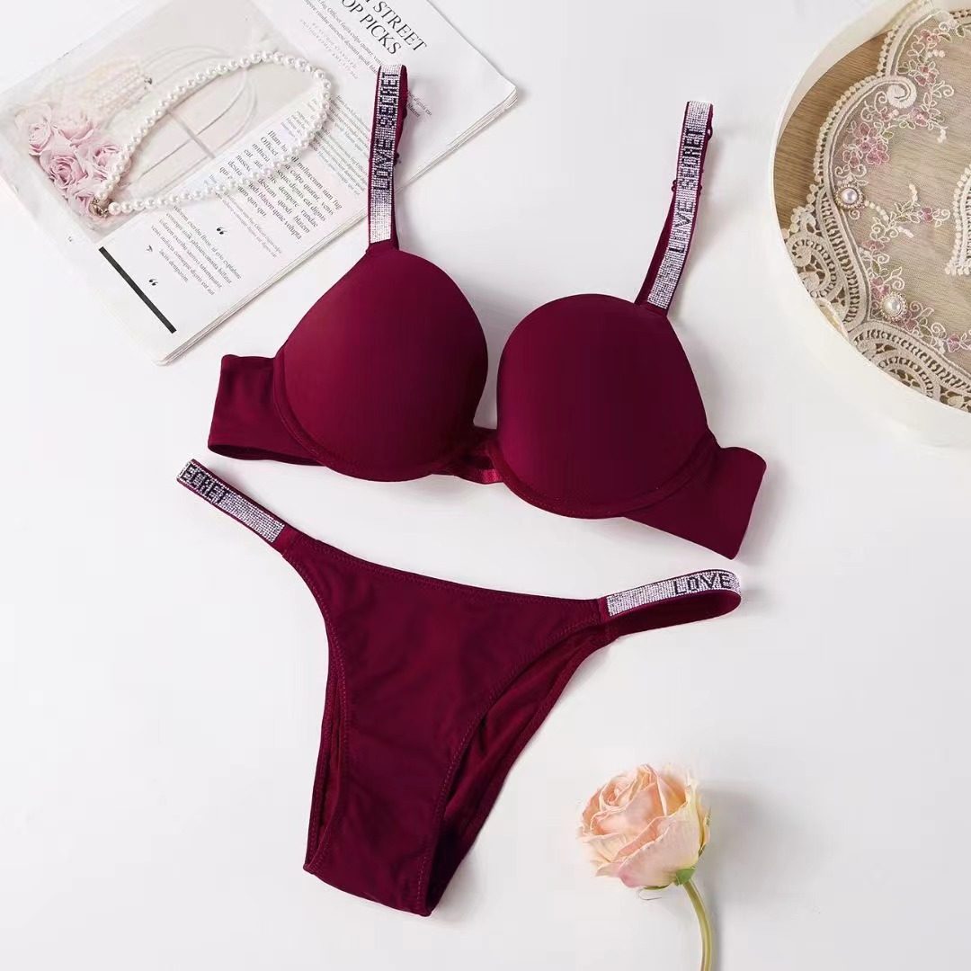 EGANORA LaceAura Matching Set