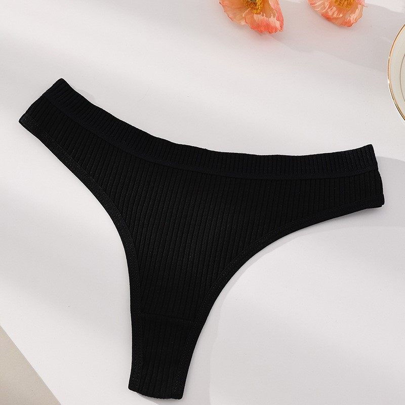 EGANORA ComfortLift V-Cut Thong