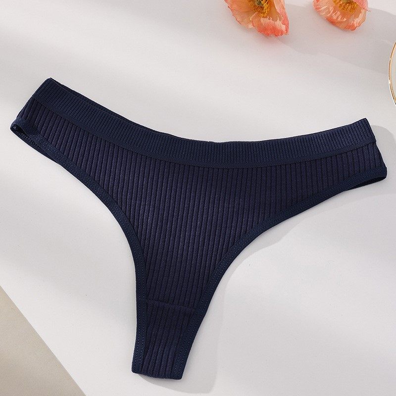 EGANORA ComfortLift V-Cut Thong