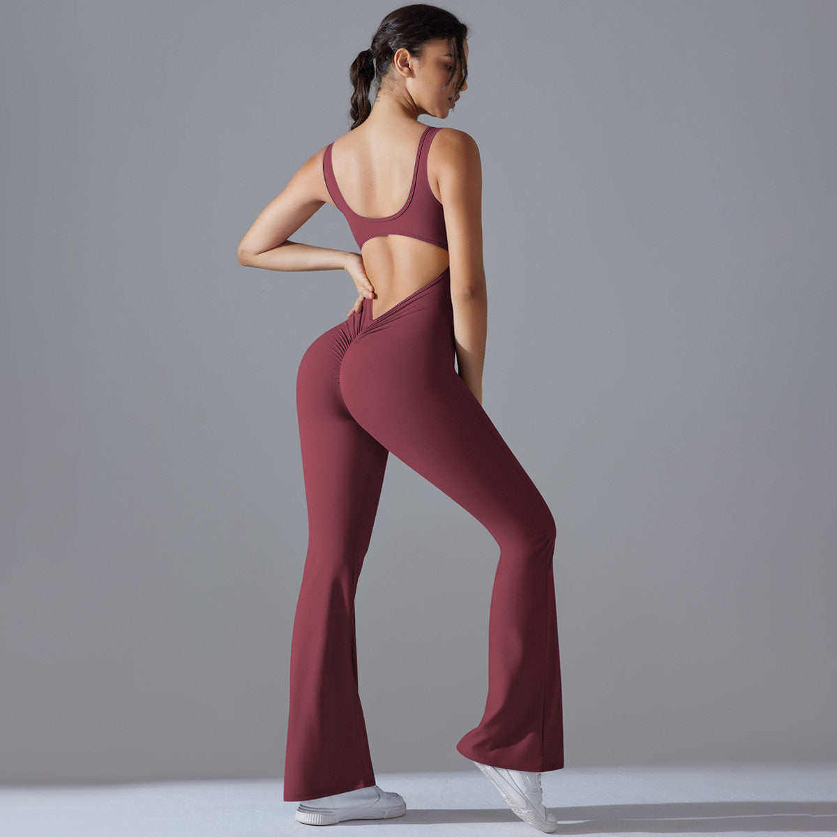 Eganora FlowSculpt Backless Lift One-Piece Jumpsuit