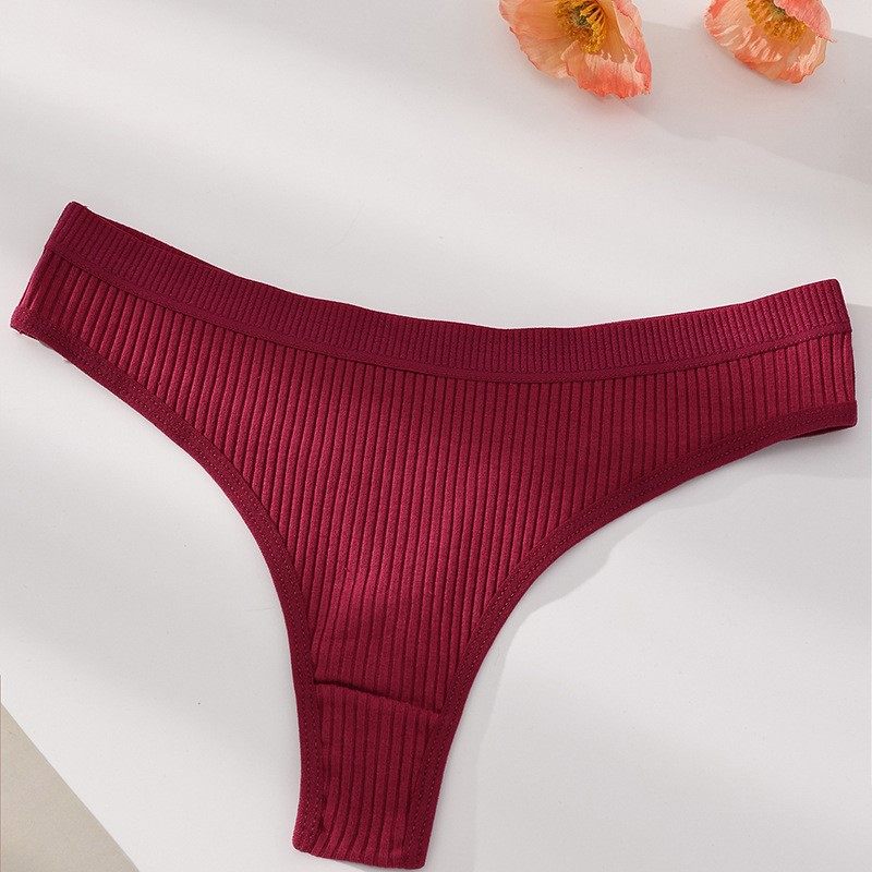 EGANORA ComfortLift V-Cut Thong